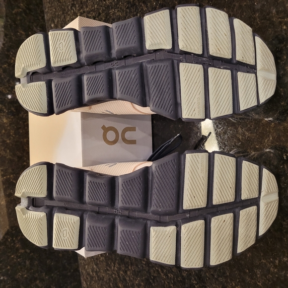 On Running X3 Womans - Fawn/Magenta - Picture 4 of 6